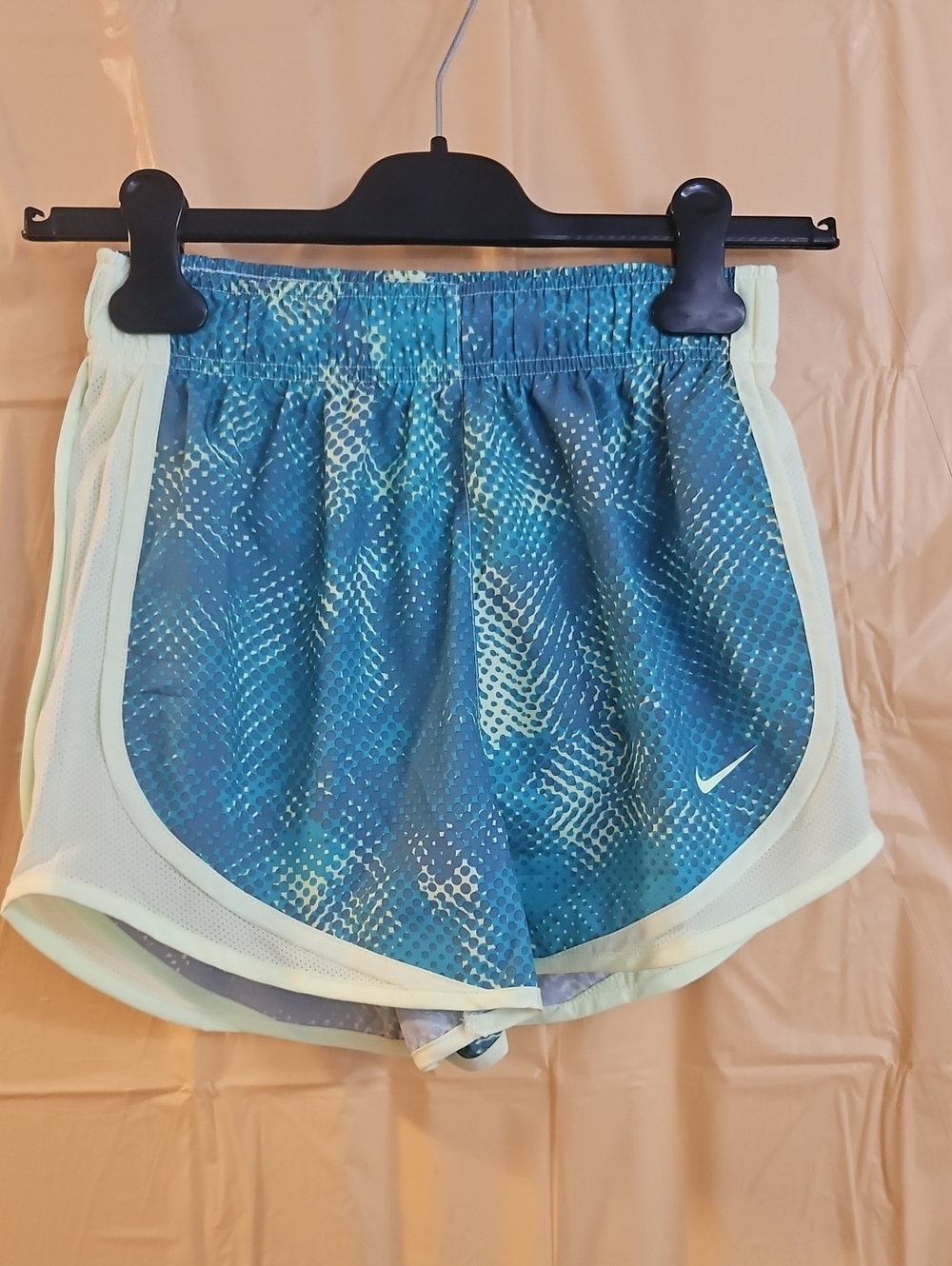 Nike Tempo Spot Dri-FIT Mid-Rise Brief-Lined Running Shorts: GREEN/BLUE: NWT: XS